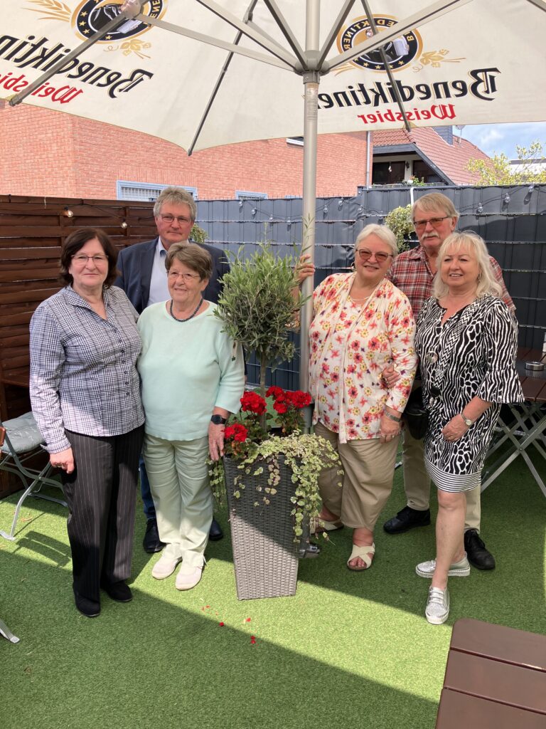 Gemeinsames Pfingstfrühstück der Vereinsmitglieder